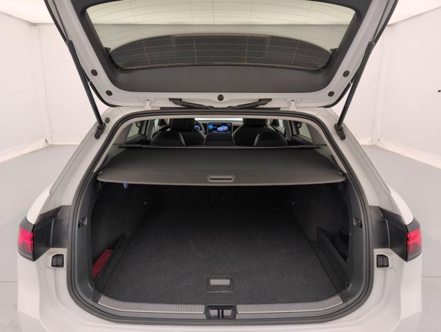 Volkswagen Passat Life Plus 