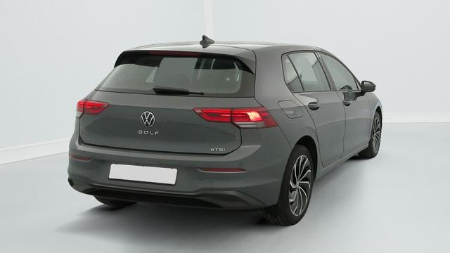 Volkswagen Golf Life Plus 