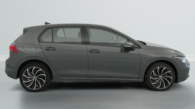 Volkswagen Golf Life Plus 