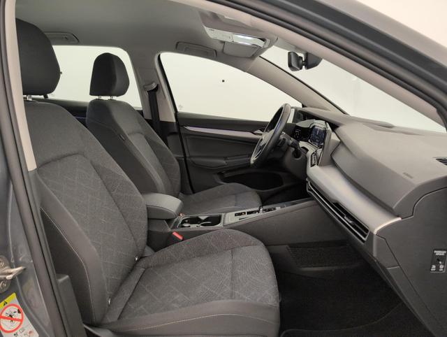 Volkswagen Golf Life Plus 