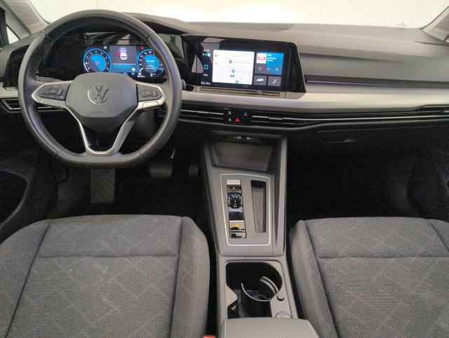 Volkswagen Golf Life Plus 
