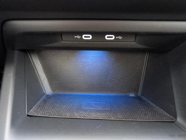 Volkswagen Golf Life Plus 