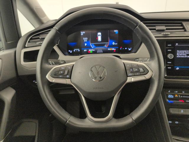 Volkswagen Touran Life Plus 7pl 