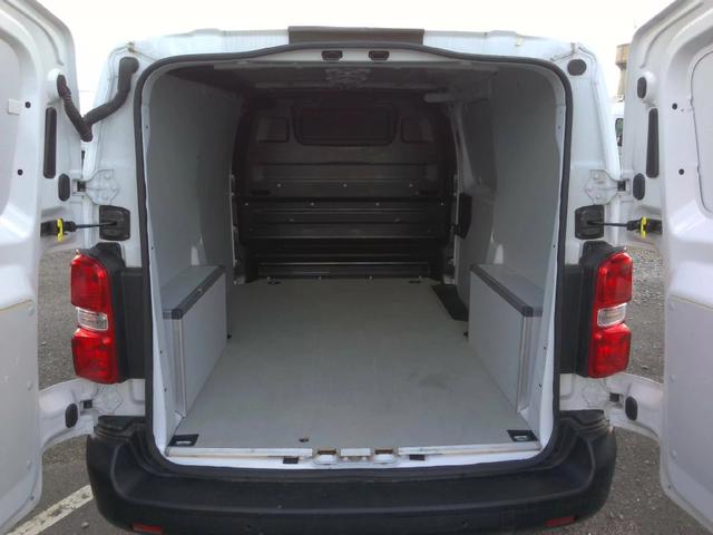 Citro&euml;n Jumpy Kastenwagen FGN M 