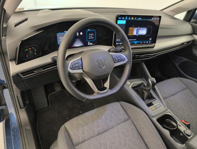 Volkswagen Golf Life Plus 