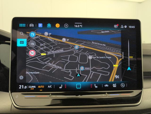 Volkswagen Golf Life Plus 