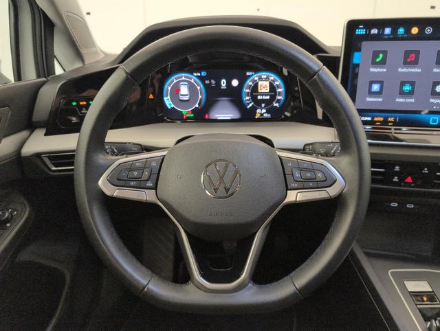 Volkswagen Golf Life Plus 