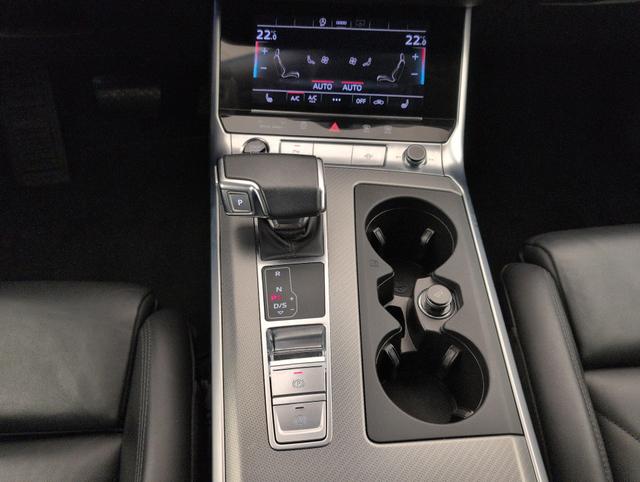Audi A6 allroad quattro Business Executive 