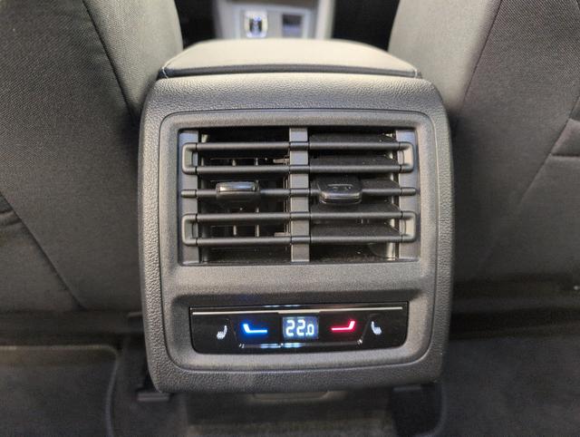 Volkswagen Golf Life Plus 