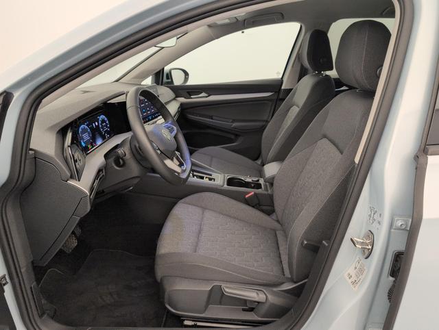 Volkswagen Golf Life Plus 
