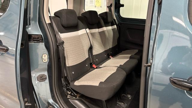 Citro&euml;n &euml;-Berlingo PLUS 