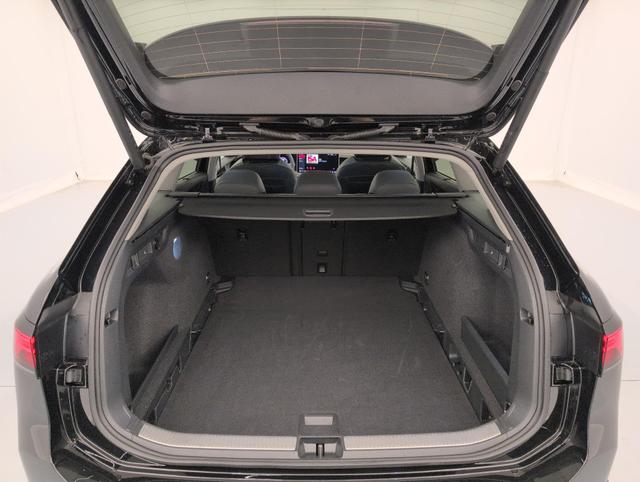 Volkswagen Passat Life Plus 