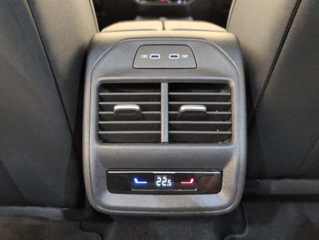 Volkswagen Passat Life Plus 