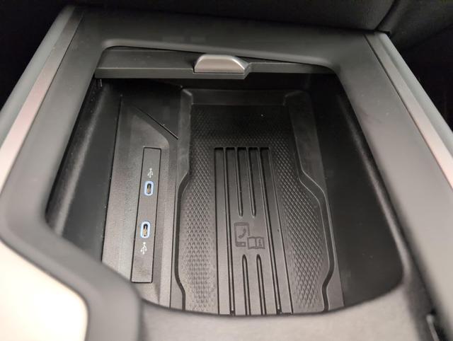 Volkswagen Passat Life Plus 