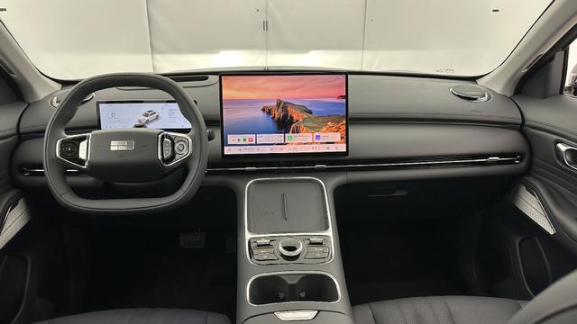 Geely Starray EM-i Max+ 