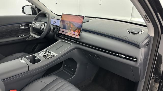 Geely Starray EM-i Max+ 