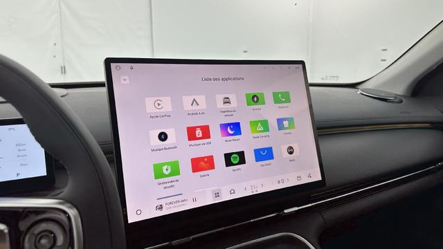 Geely Starray EM-i Max+ 