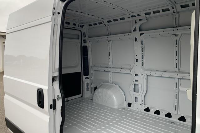 Peugeot Boxer Kastenwagen Active L2H2 