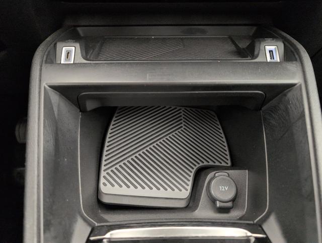 Citro&euml;n C4 Feel Pack 
