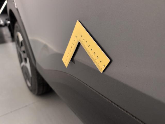 Citro&euml;n C4 PLUS 