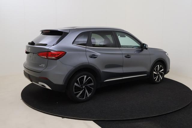 MG ZS Luxury 