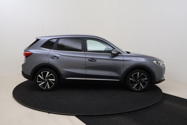 MG ZS Luxury 