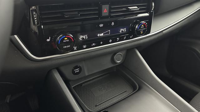 Nissan Qashqai N-Connecta III(2) 