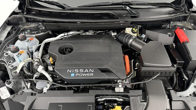 Nissan Qashqai N-Connecta III(2) 