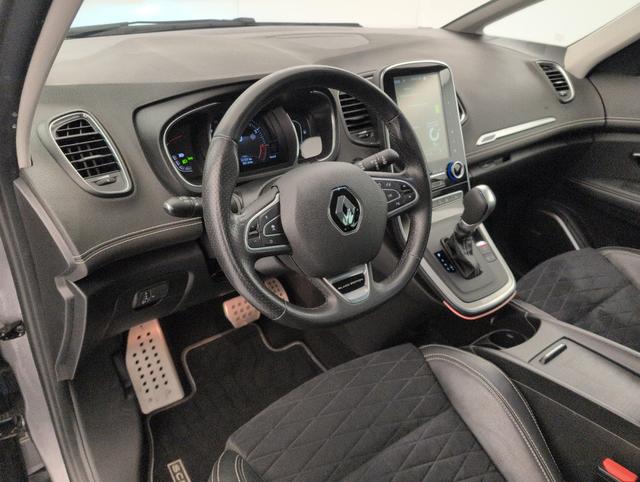 Renault Grand Scenic Black Edition 