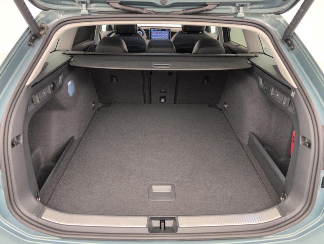 Volkswagen Passat Life Plus 