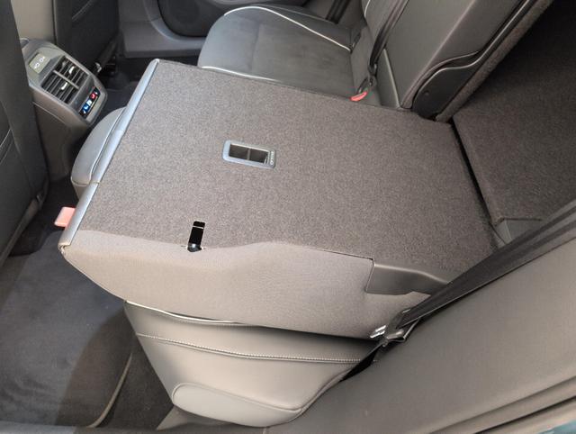 Volkswagen Passat Life Plus 