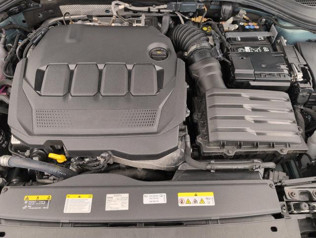 Volkswagen Passat Life Plus 