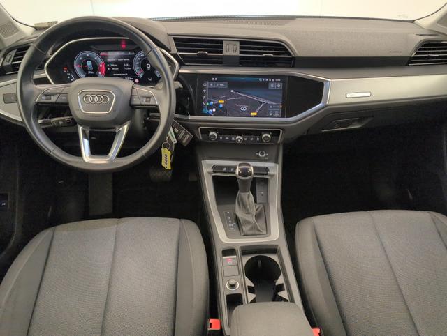 Audi Q3 design 