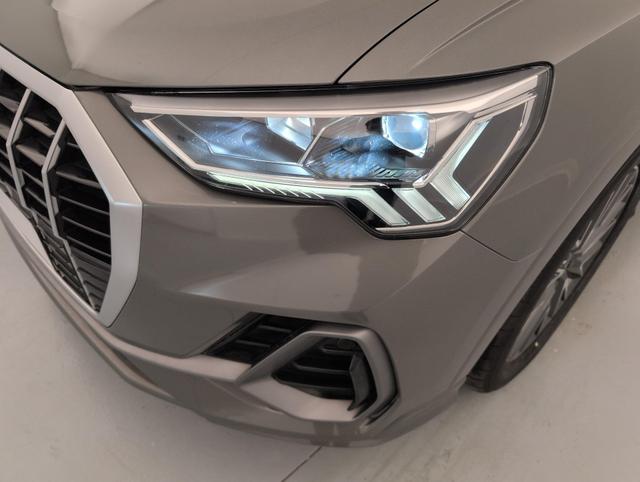 Audi Q3 design 