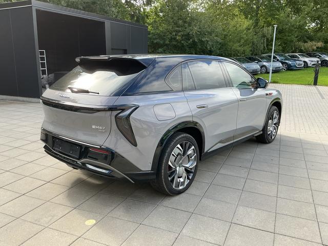Hongqi EHS7 4WD Performance 