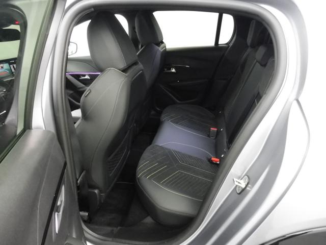 Peugeot 208 GT 