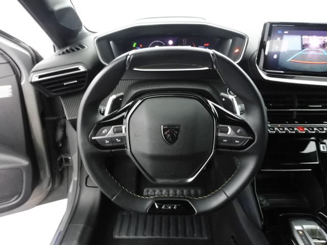 Peugeot 208 GT 