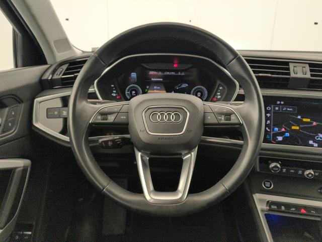 Audi Q3 design 