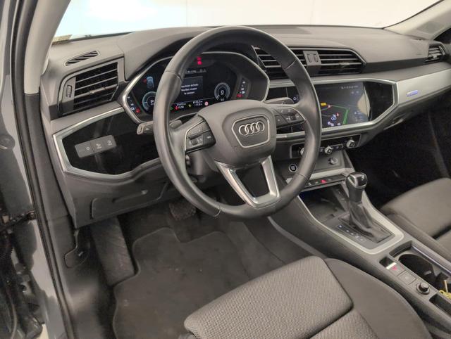 Audi Q3 design 
