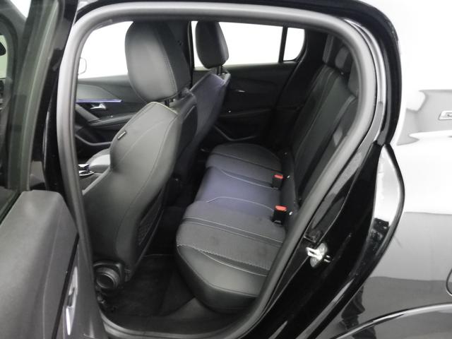 Peugeot 208 GT 