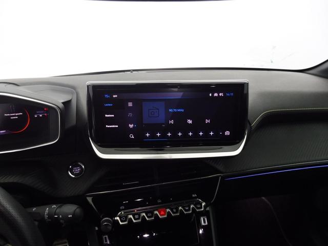 Peugeot 208 GT 