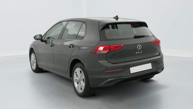Volkswagen Golf Life Plus 