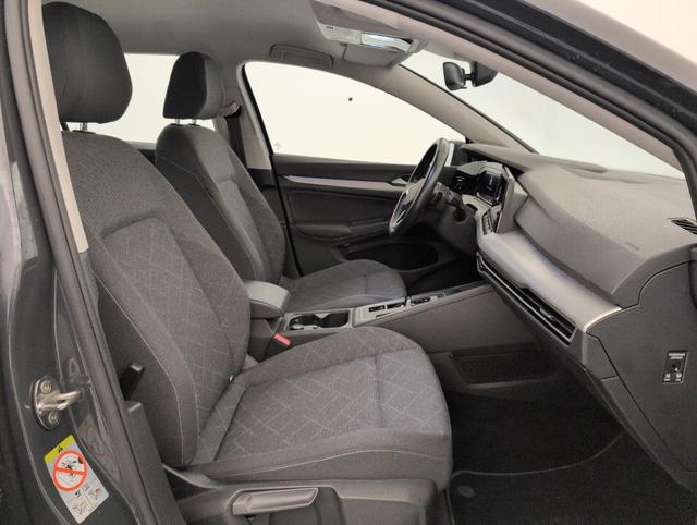 Volkswagen Golf Life Plus 
