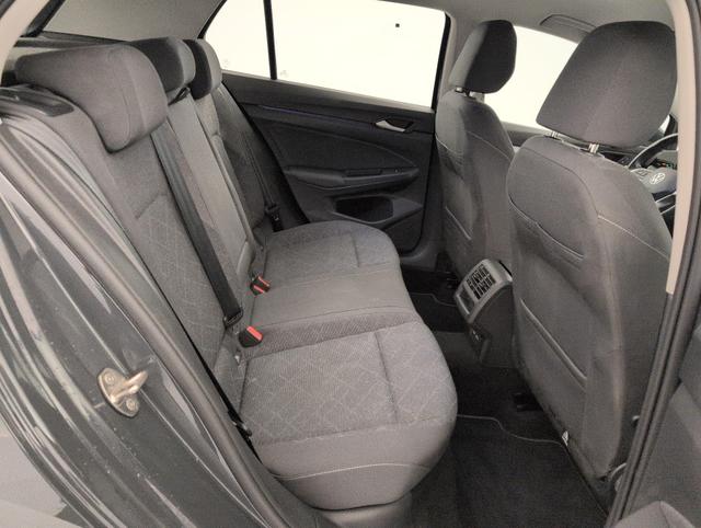 Volkswagen Golf Life Plus 