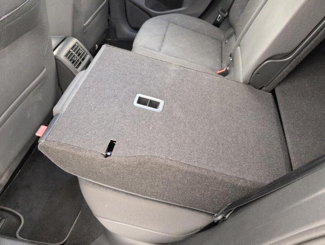 Volkswagen Golf Life Plus 