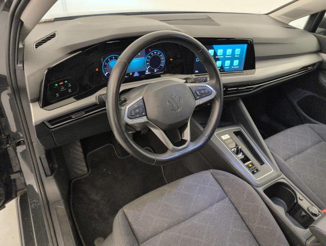 Volkswagen Golf Life Plus 
