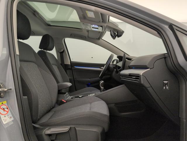 Volkswagen Golf Life Plus 