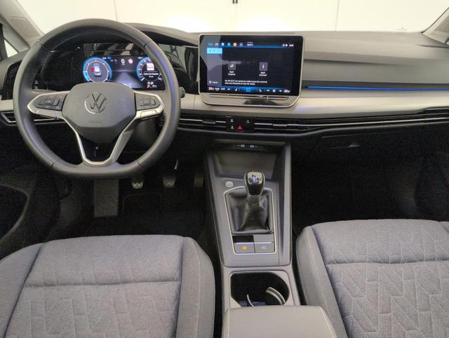 Volkswagen Golf Life Plus 