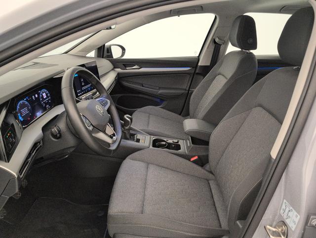 Volkswagen Golf Life Plus 