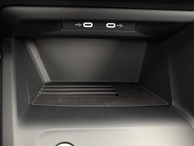Volkswagen Golf Life Plus 